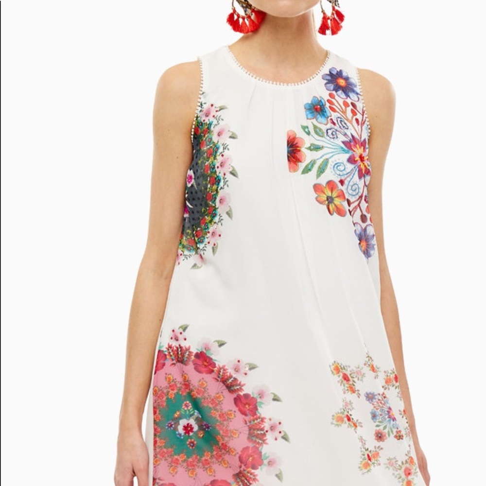 NWT Desigual white SACHA dress with flowers size 2